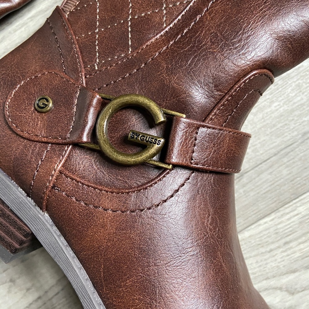 Guess riding boots size 7
